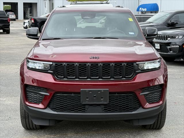 2023 Jeep Grand Cherokee Altitude 4x2
