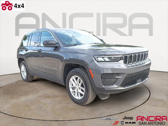 2024 Jeep Grand Cherokee Laredo X 4x4