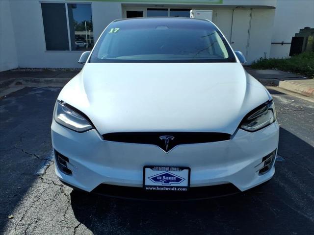 2017 Tesla Model X 90D 2017 Tesla Model X 90D