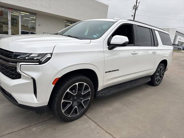 2022 Chevrolet Suburban 4WD RST