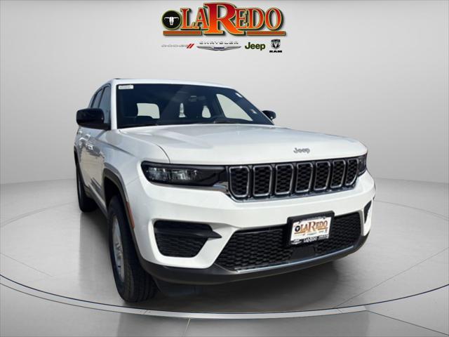 2025 Jeep Grand Cherokee GRAND CHEROKEE LAREDO 4X2