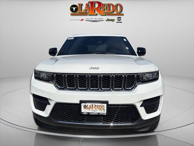 2025 Jeep Grand Cherokee GRAND CHEROKEE LAREDO 4X2