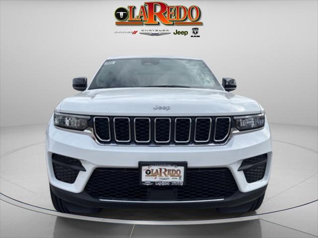 2025 Jeep Grand Cherokee GRAND CHEROKEE LAREDO 4X2