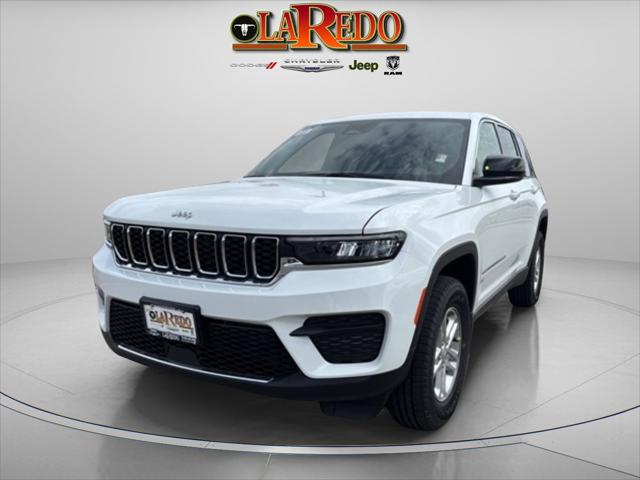 2025 Jeep Grand Cherokee GRAND CHEROKEE LAREDO 4X2