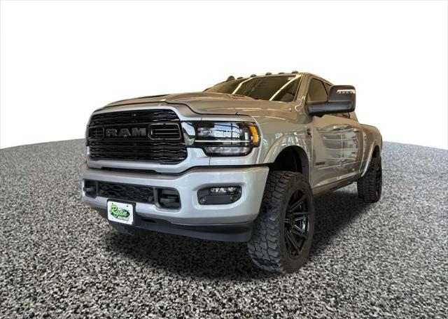 2024 RAM 3500 Limited Mega Cab 4x4 64 Box