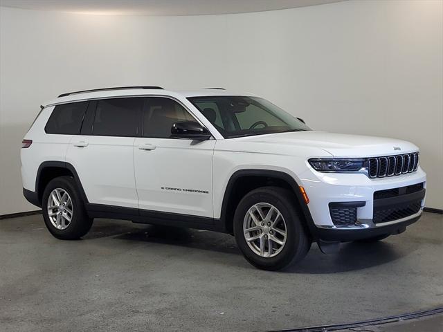 2022 Jeep Grand Cherokee L Laredo 4x2