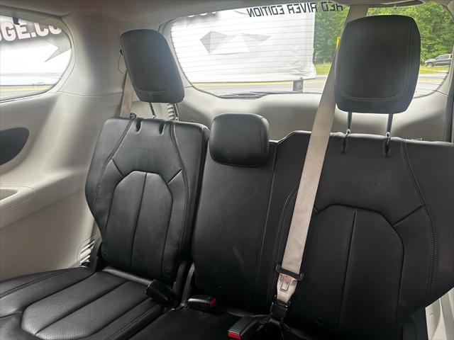 2020 Chrysler Pacifica Touring L