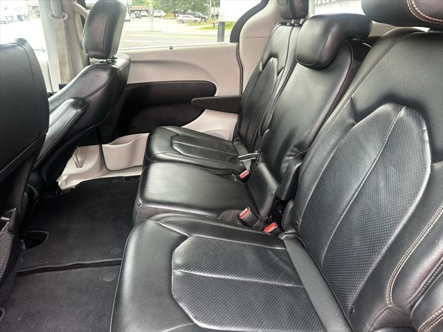 2020 Chrysler Pacifica Touring L