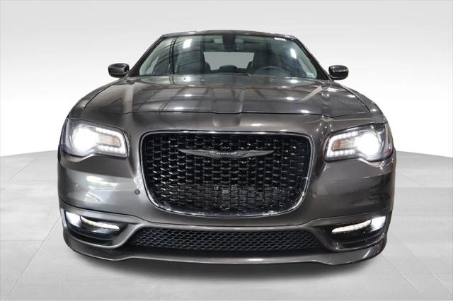2022 Chrysler 300 Touring L