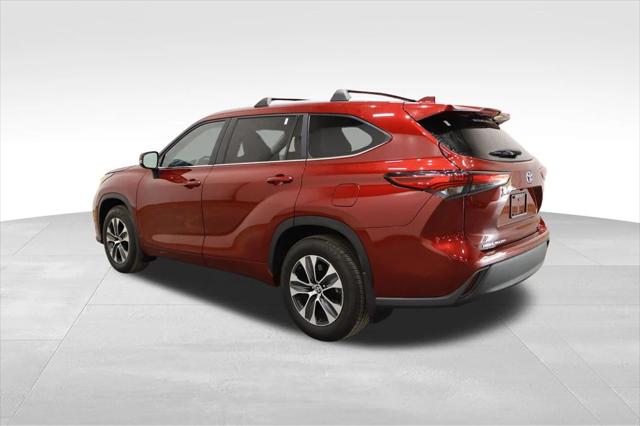 2023 Toyota Highlander Hybrid XLE