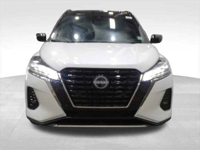 2023 Nissan Kicks SR Xtronic CVT