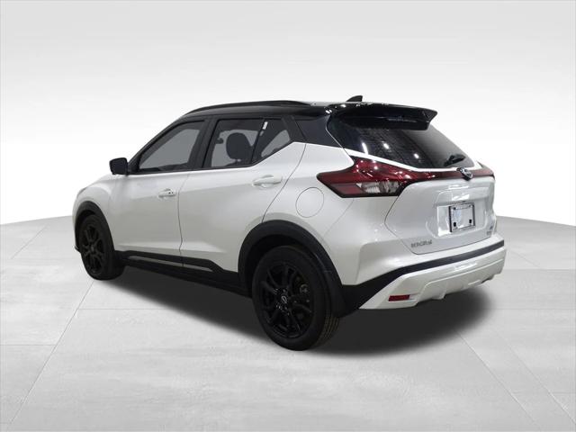 2023 Nissan Kicks SR Xtronic CVT