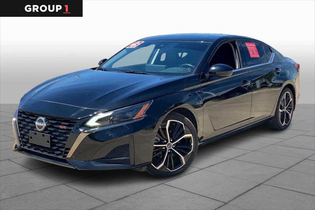 2023 Nissan Altima SR FWD