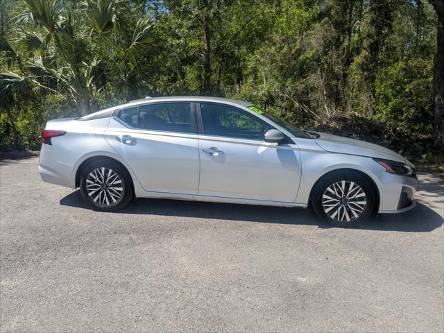 2023 Nissan Altima SV FWD