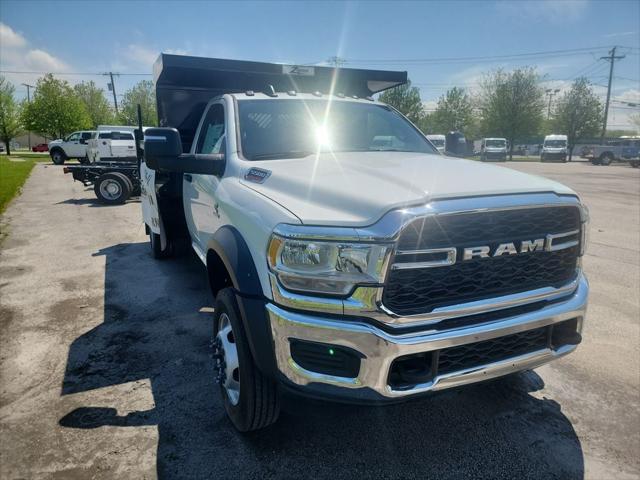 2024 RAM Ram 5500 Chassis Cab RAM 5500 TRADESMAN CHASSIS REGULAR CAB 4X4 84 CA 2024 RAM Ram 5500 Chassis Cab RAM 5500 TRADESMAN CHASSIS REGULAR CAB 4X4 84 CA