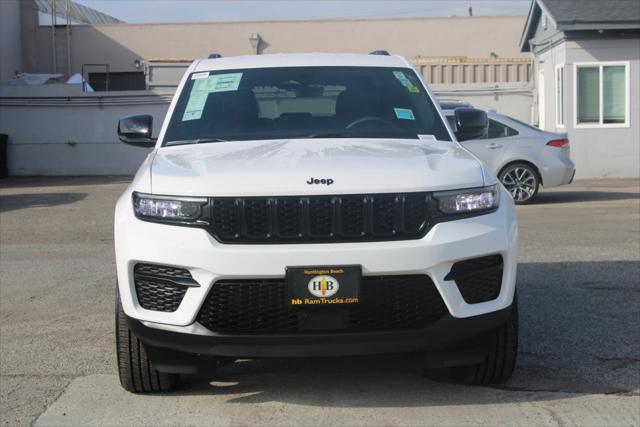 2025 Jeep Grand Cherokee GRAND CHEROKEE ALTITUDE 4X4