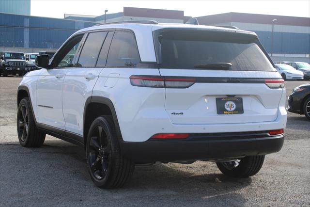 2025 Jeep Grand Cherokee GRAND CHEROKEE ALTITUDE 4X4
