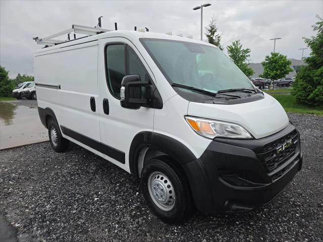 2025 Ram ProMaster Cargo Van Tradesman Low Roof 136" WB w/Pass Seat