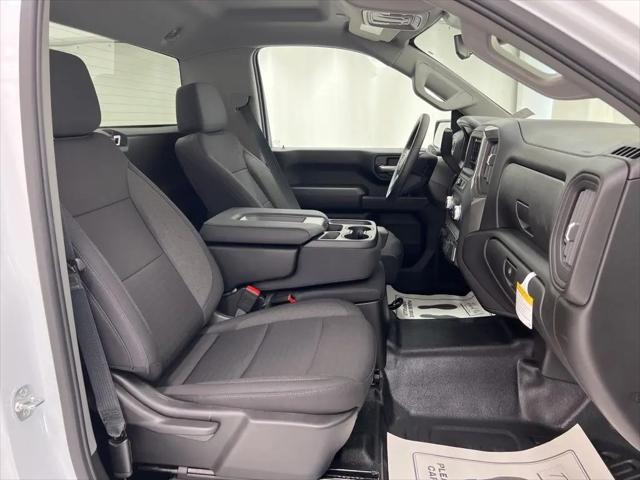 2025 GMC Sierra 2500HD 4WD Regular Cab Long Bed Pro