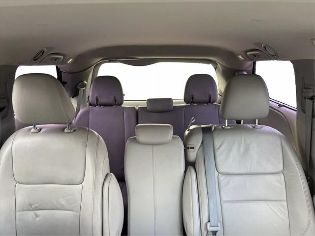 2018 Toyota Sienna XLE 8 Passenger