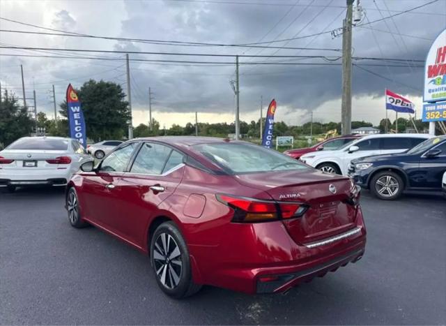 2022 Nissan Altima SL FWD