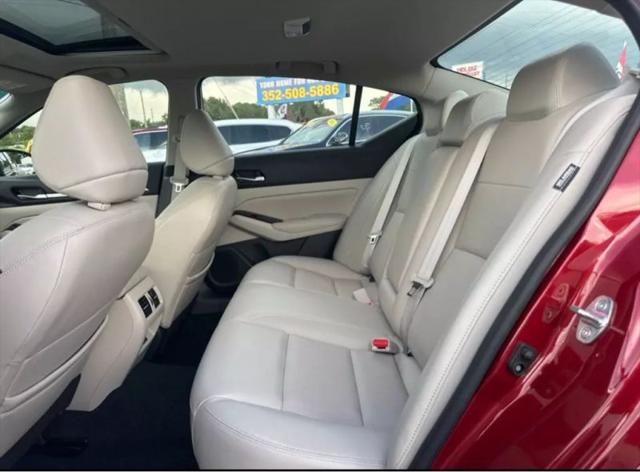 2022 Nissan Altima SL FWD