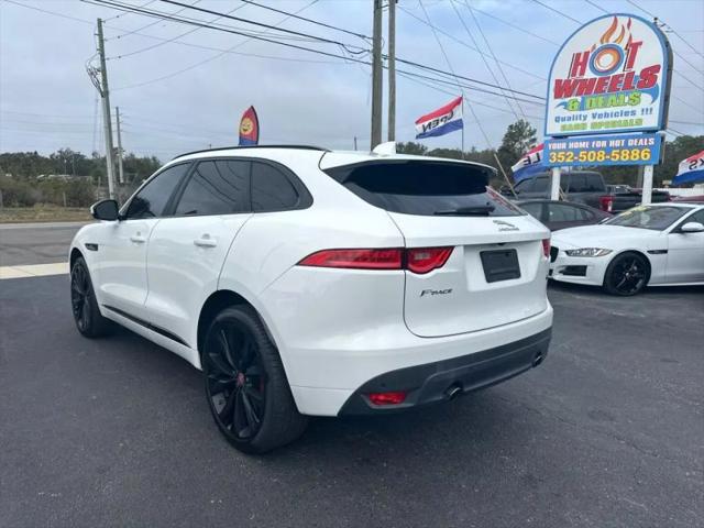 2018 Jaguar F-PACE 25t R-Sport