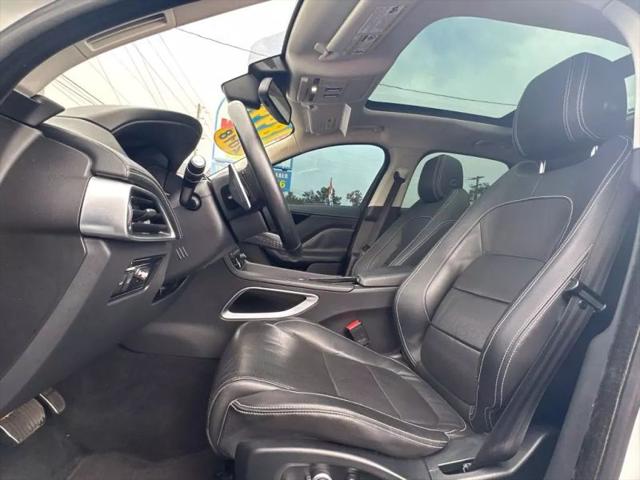 2018 Jaguar F-PACE 25t R-Sport