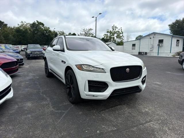 2018 Jaguar F-PACE 25t R-Sport