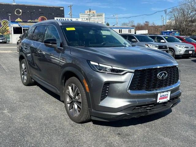 2023 INFINITI QX60 LUXE AWD