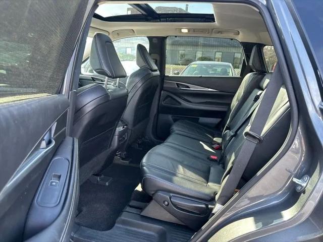 2023 INFINITI QX60 LUXE AWD