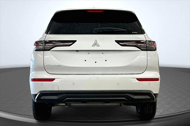 2025 Mitsubishi Outlander ES 2.5 S-AWC