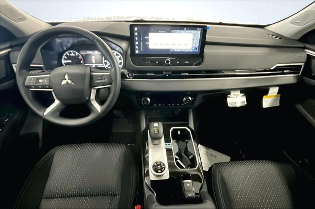 2025 Mitsubishi Outlander ES 2.5 S-AWC