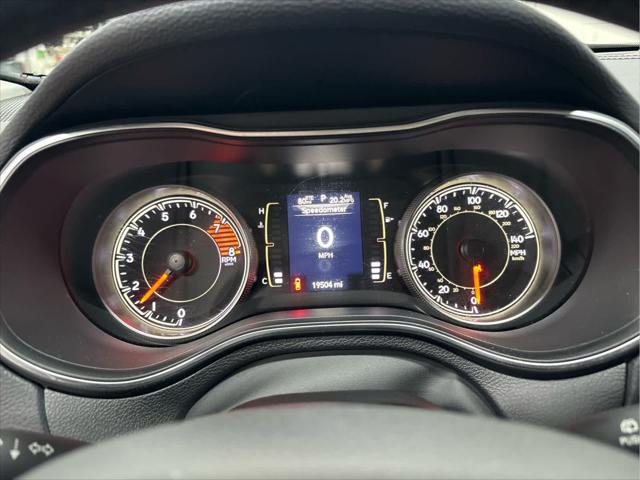 Used 2021 Jeep Cherokee For Sale in Wilmington, OH