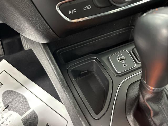Used 2021 Jeep Cherokee For Sale in Wilmington, OH