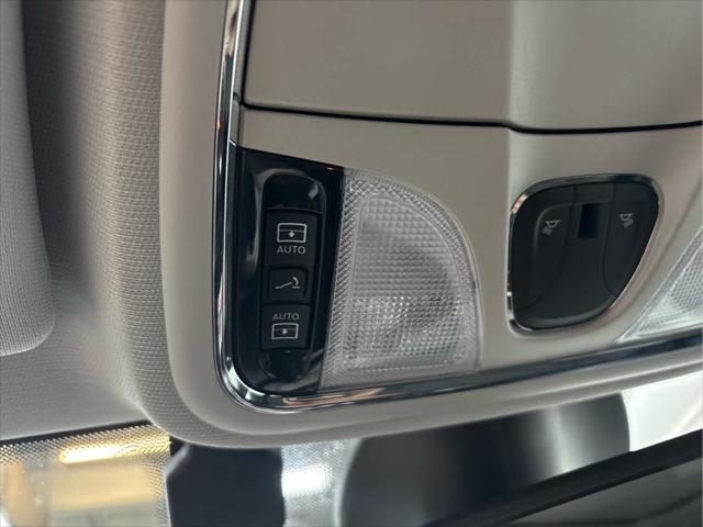 Used 2021 Jeep Cherokee For Sale in Wilmington, OH