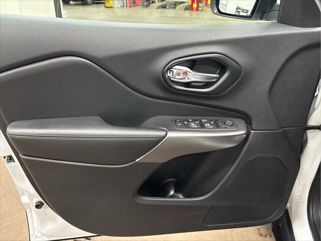 Used 2021 Jeep Cherokee For Sale in Wilmington, OH