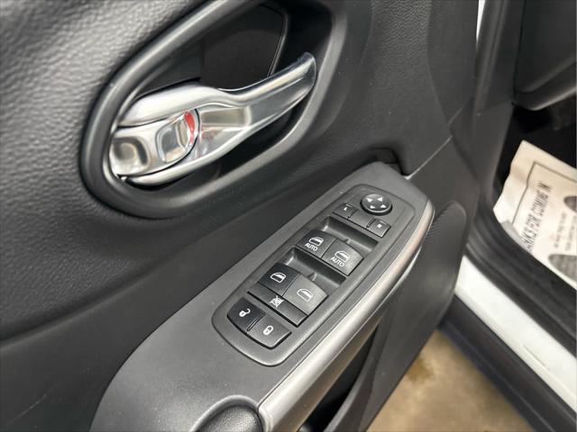 Used 2021 Jeep Cherokee For Sale in Wilmington, OH