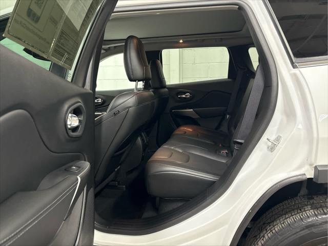 Used 2021 Jeep Cherokee For Sale in Wilmington, OH