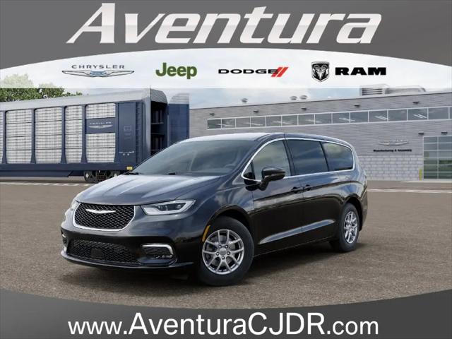 2025 Chrysler Pacifica Select for sale in North Miami Beach, FL