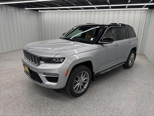 2025 Jeep Grand Cherokee GRAND CHEROKEE SUMMIT 4X4