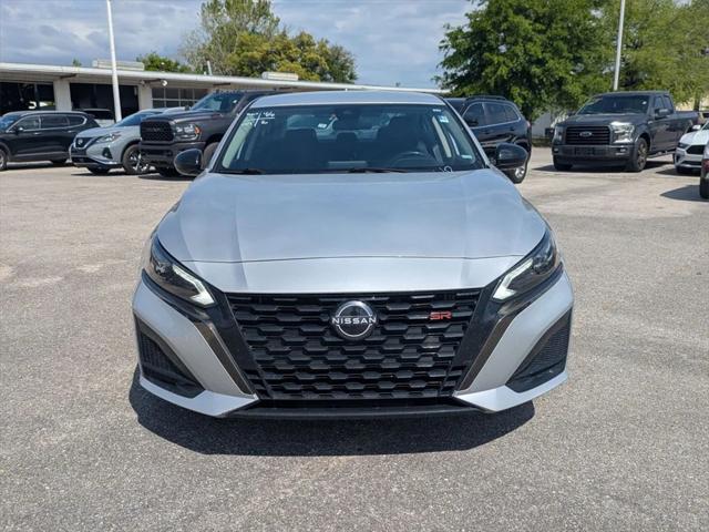 2023 Nissan Altima SR FWD