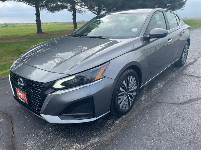 2023 Nissan Altima SV FWD