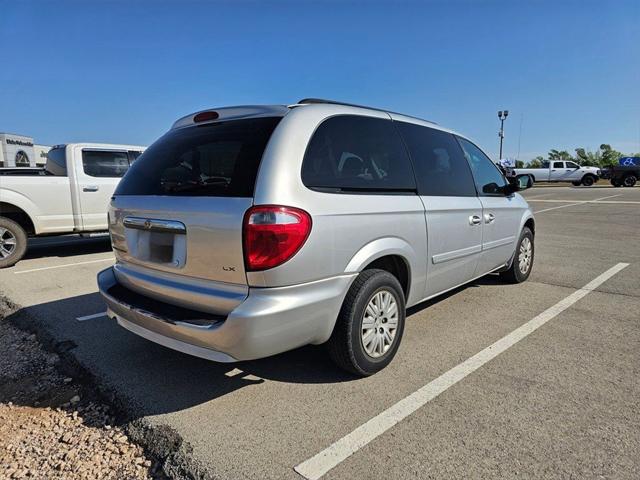 2007 Chrysler Town and Country LX