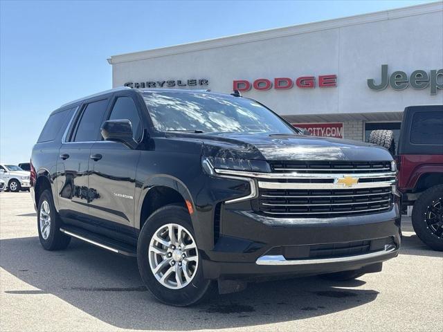 2023 Chevrolet Suburban 2WD LT