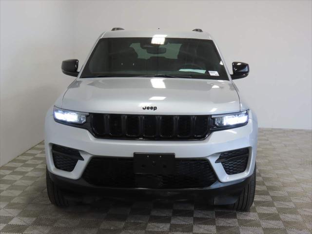 2024 Jeep Grand Cherokee Altitude 4x4 2024 Jeep Grand Cherokee Altitude 4x4