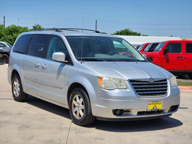 2009 Chrysler Town and Country Touring