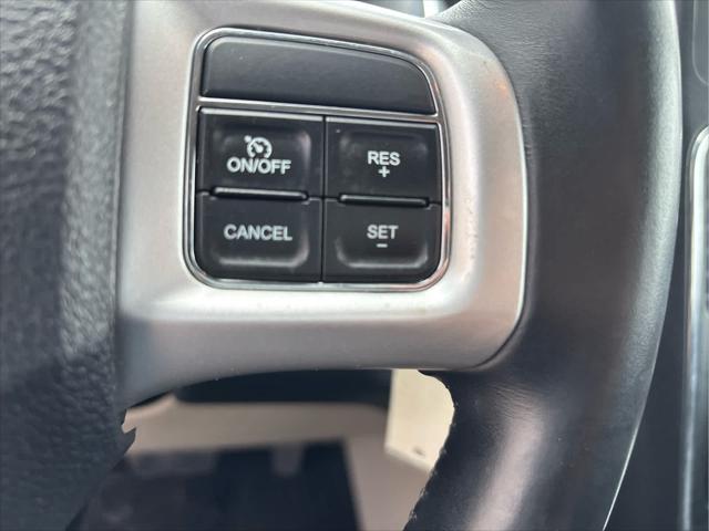 Used 2017 Dodge Grand Caravan For Sale in Wilmington, OH