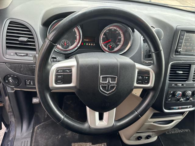 Used 2017 Dodge Grand Caravan For Sale in Wilmington, OH