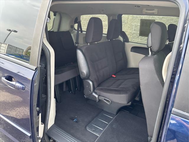 Used 2017 Dodge Grand Caravan For Sale in Wilmington, OH